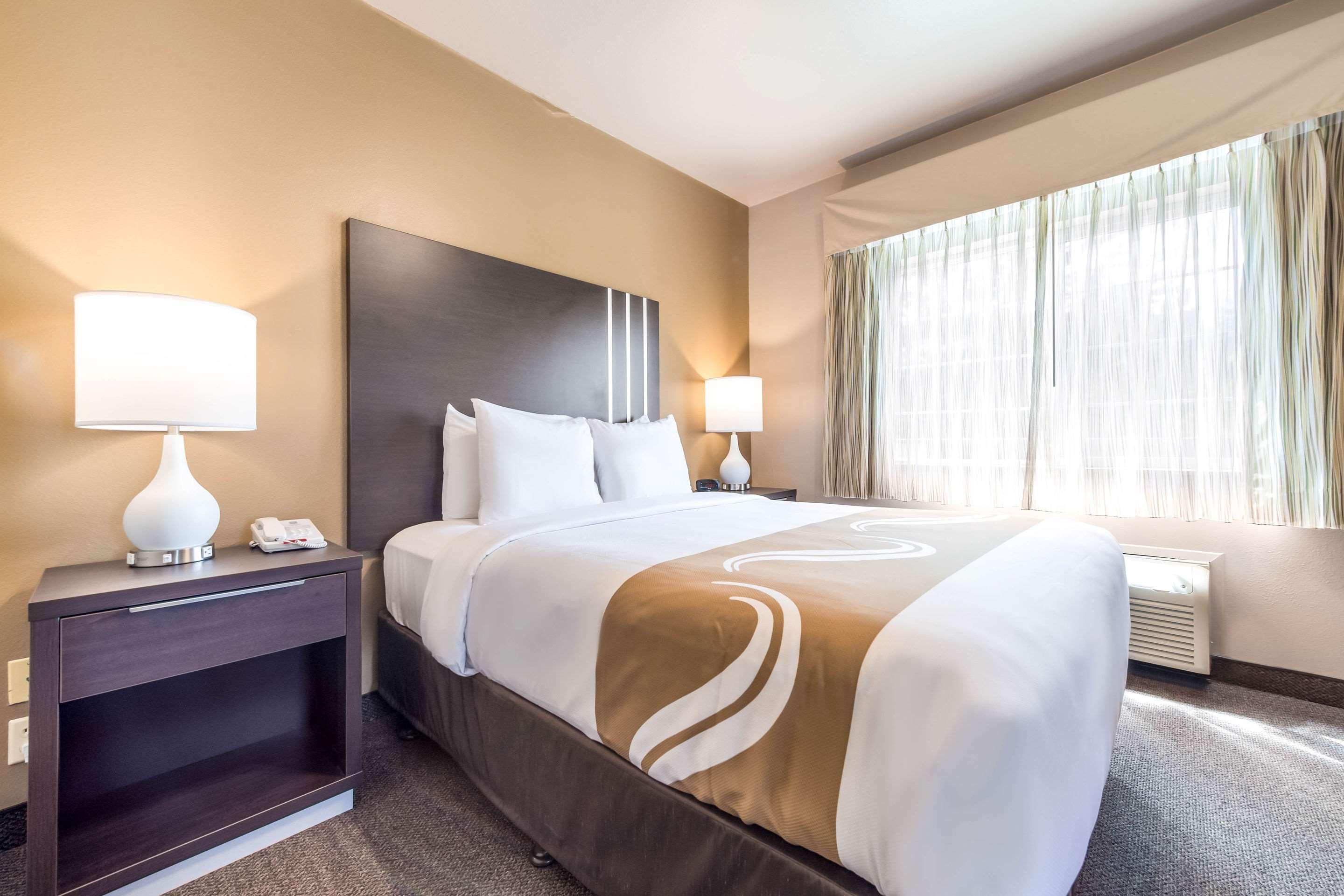 Quality Inn & Suites Bainbridge Island Экстерьер фото
