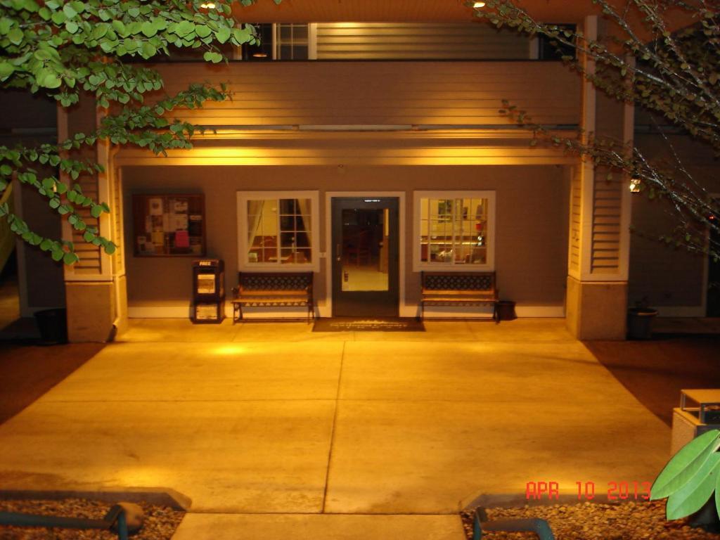 Quality Inn & Suites Bainbridge Island Экстерьер фото