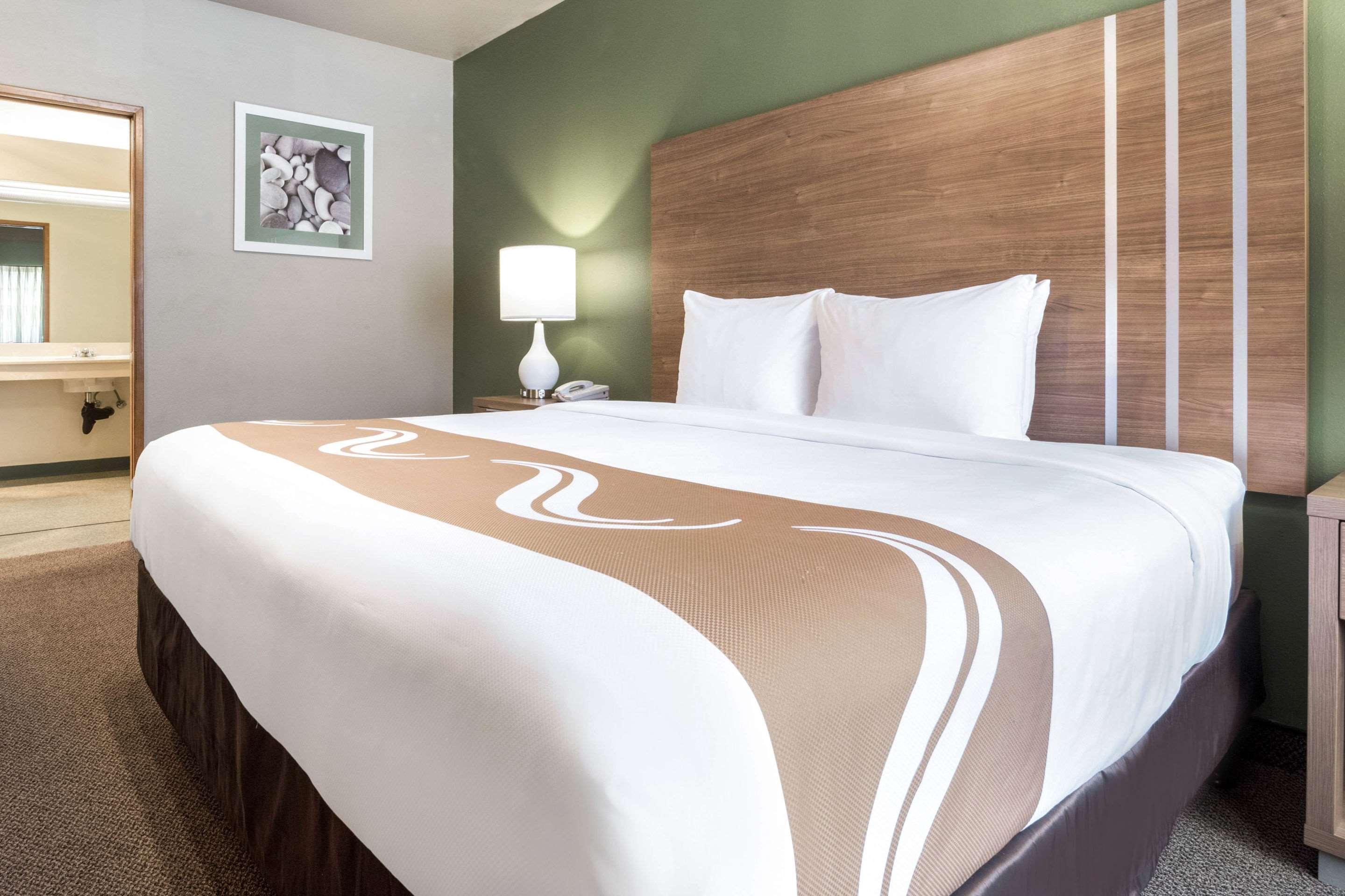 Quality Inn & Suites Bainbridge Island Экстерьер фото
